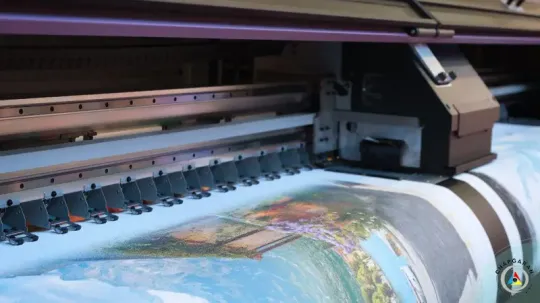 پلات چیست؟ ویژگی ها و کاربردهای چاپ پلات