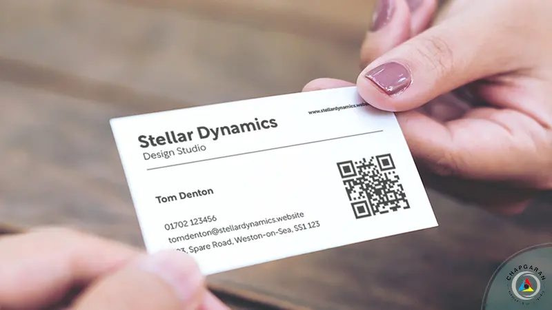 کیو آر کد روی کارت ویزیت